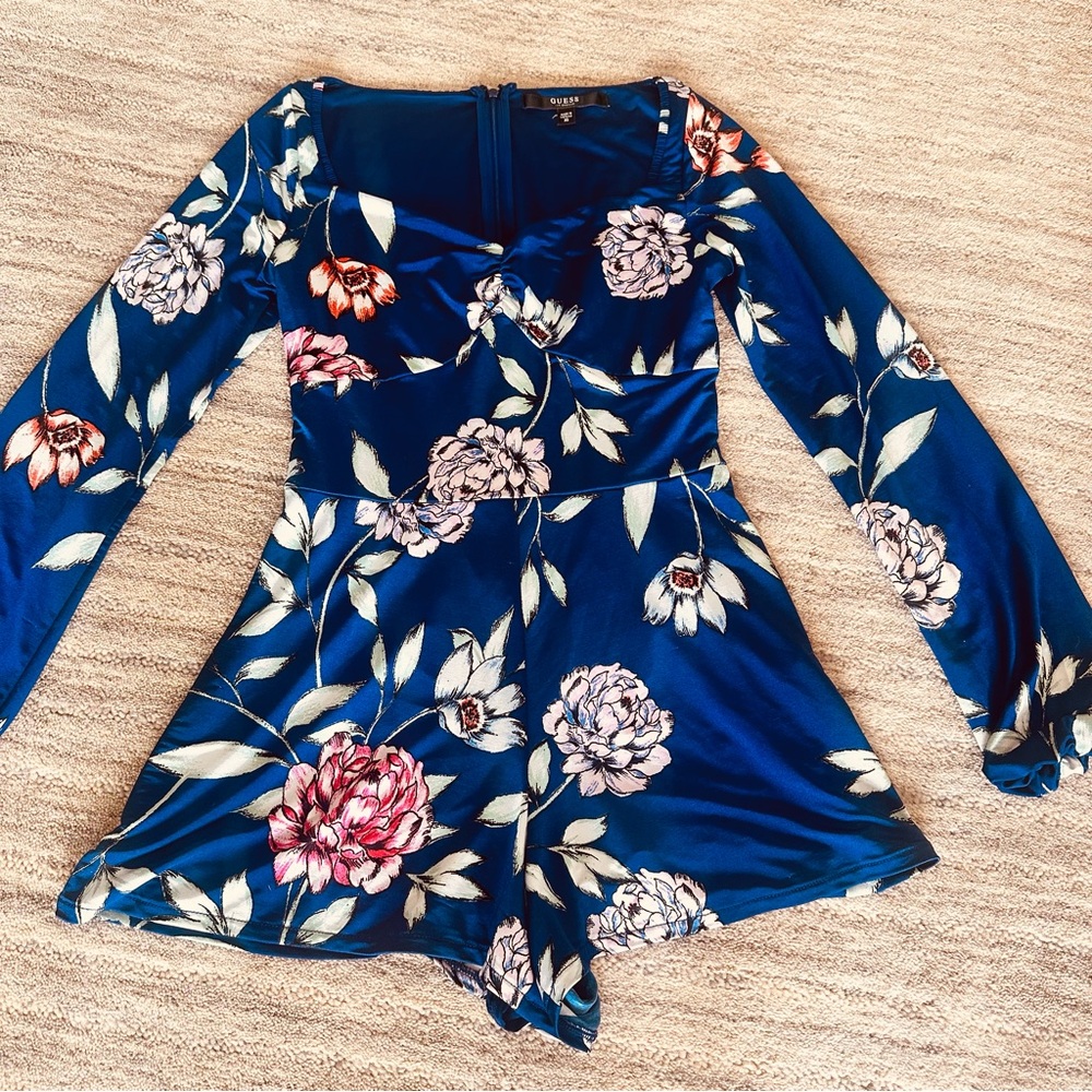 GUESS FLORAL ROMPER COSMIC DEEP INK - Picture 5 of 13